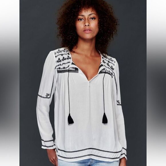 GAP Long sleeve split neck tassel white /black embroidered blouse Size L - Picture 1 of 12